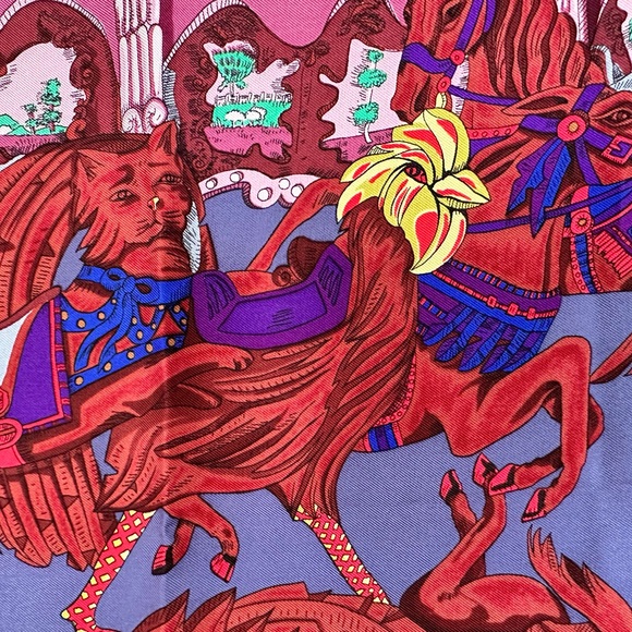 Hermès Tournez Manege print silk scarf shawl with circus horses, tigers, monkey - Picture 9 of 15